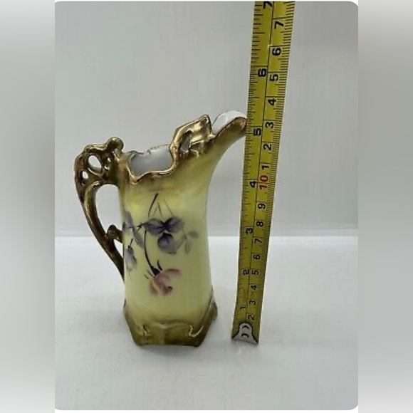 Vintage Nippon 
Creamer - Picture 1 of 5